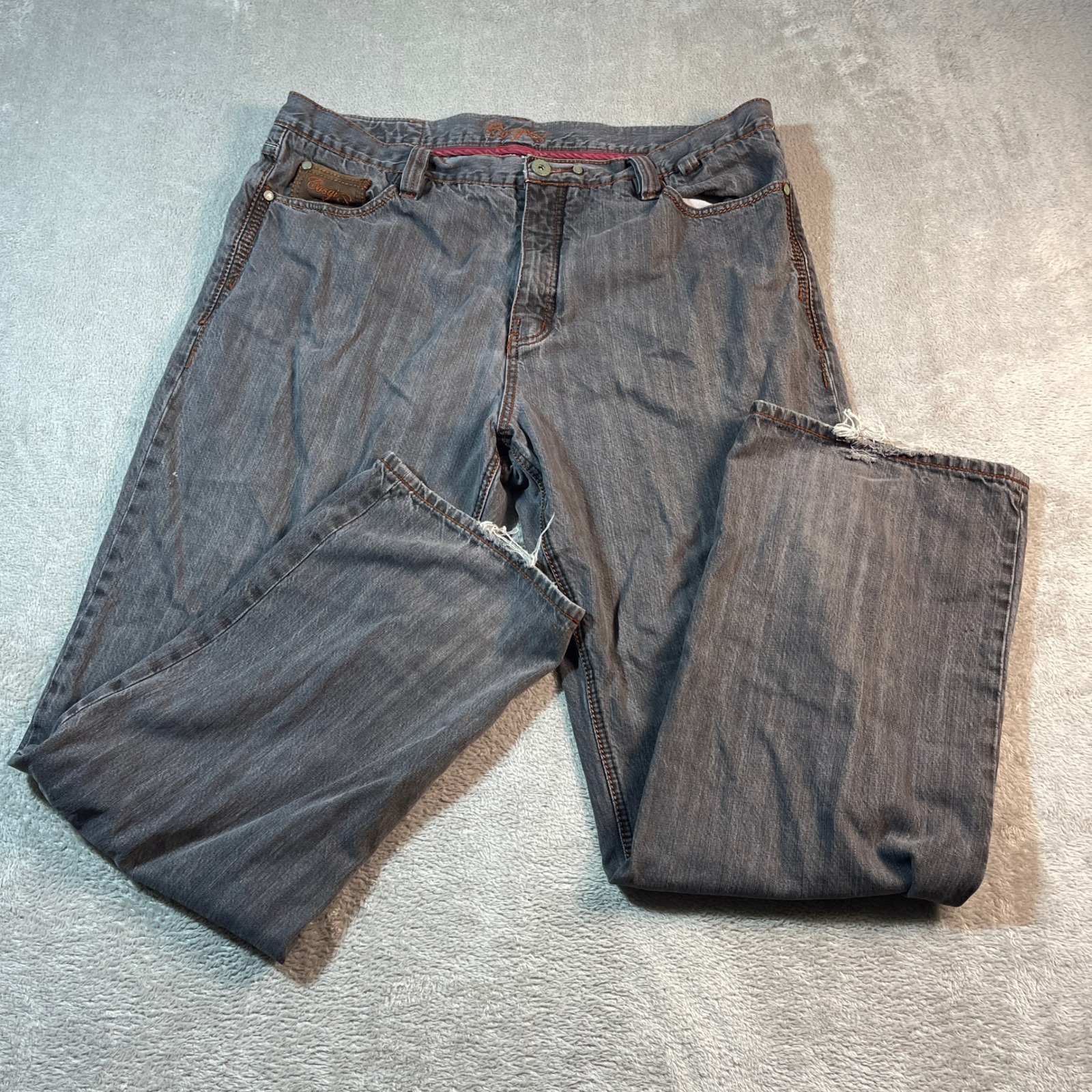 Coogi Jeans Relaxed Fit Denim Gray Distressed Look Mens Size 42x35 Vintage Baggy